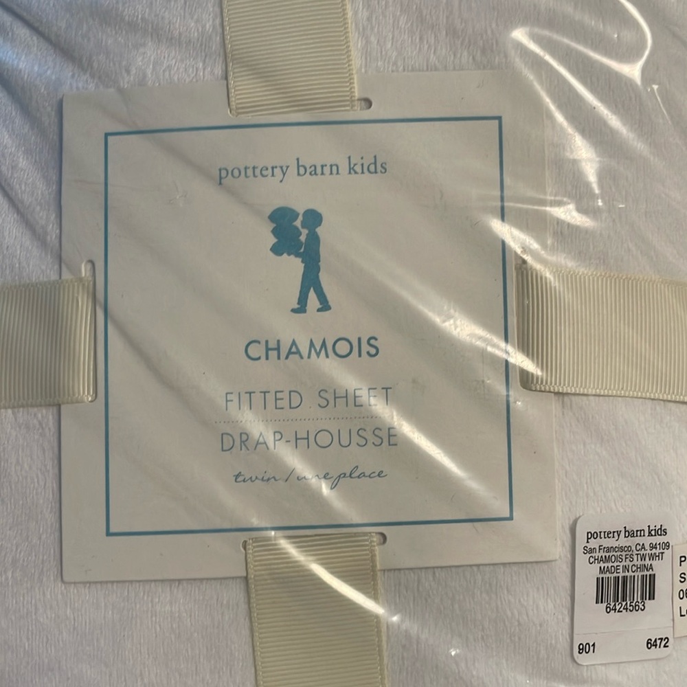 NWT pottery barn chamois fitted sheet for a twin size bed